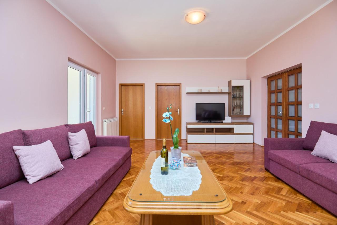 Helton Seaview Apartments Орасац Екстер'єр фото