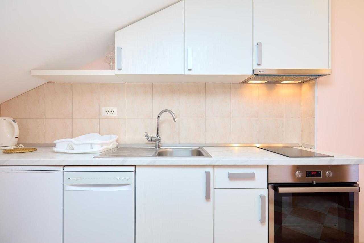 Helton Seaview Apartments Орасац Екстер'єр фото